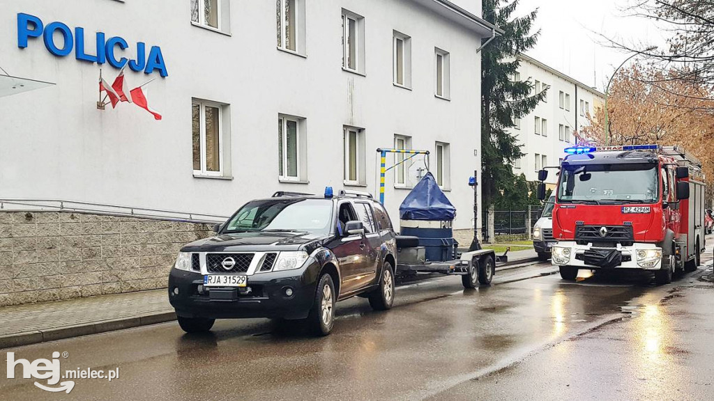 Zawiadomienie o bombie w centrum miasta