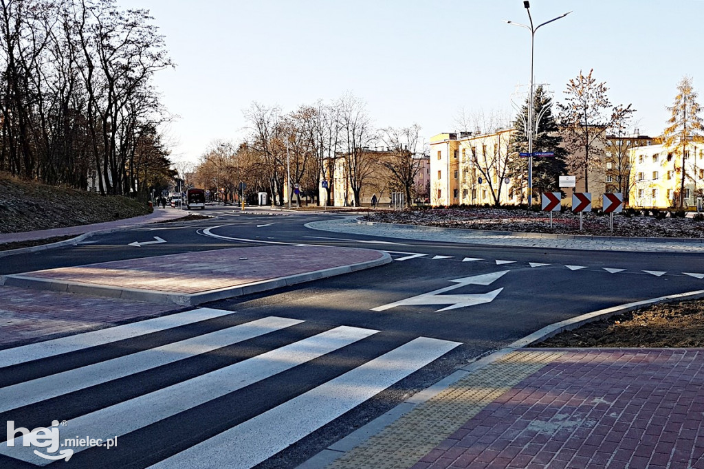 Rondo przy kościele MBNP już przejezdne