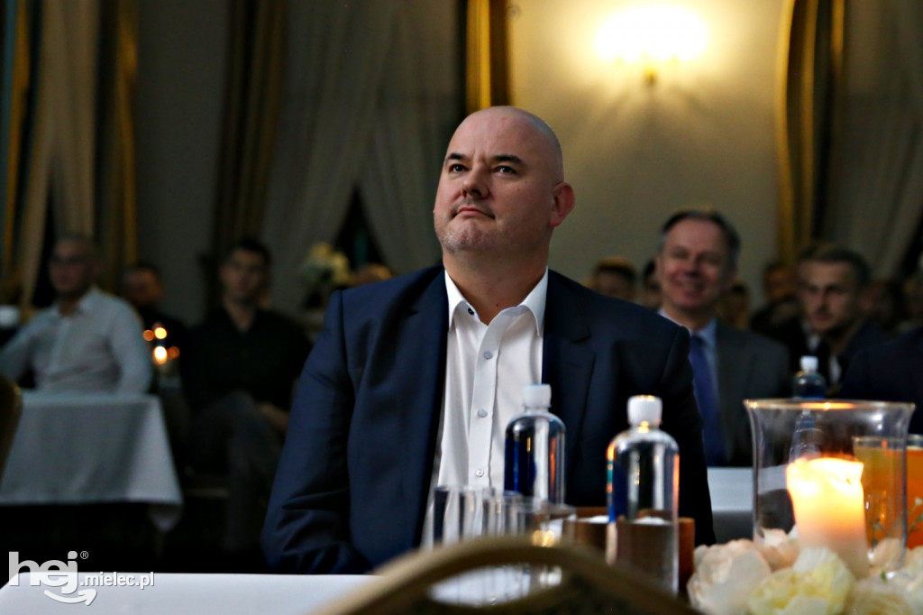 Biało-Niebieska Kolacja FKS