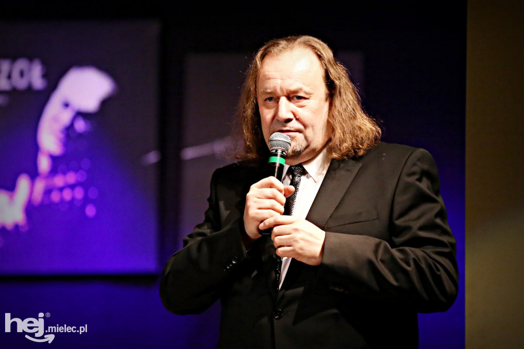 Koncert Andrzeja Szęszoła z zespołem i orkiestrą
