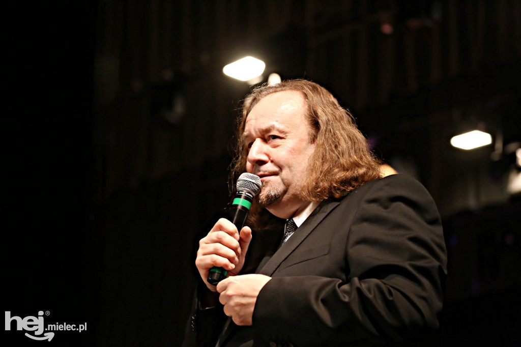 Koncert Andrzeja Szęszoła z zespołem i orkiestrą