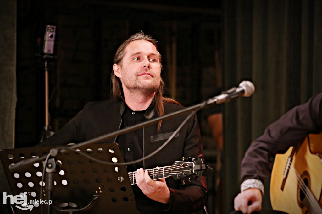 Koncert Andrzeja Szęszoła z zespołem i orkiestrą