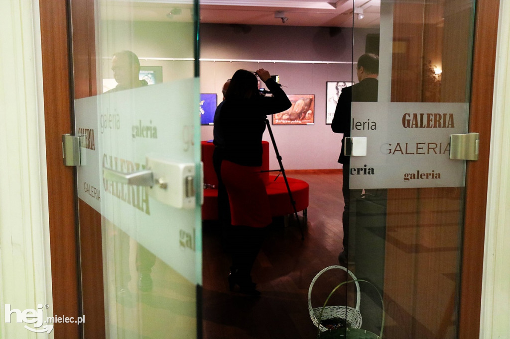 Wystawa plakatów bożonarodzeniowych w Galerii ESCEK