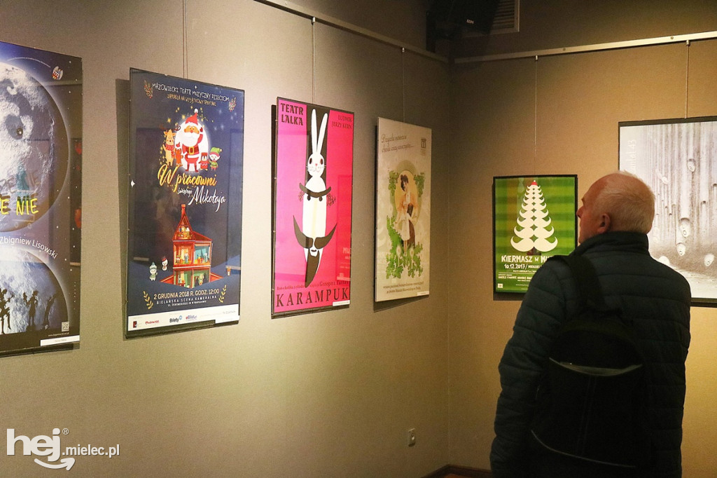 Wystawa plakatów bożonarodzeniowych w Galerii ESCEK