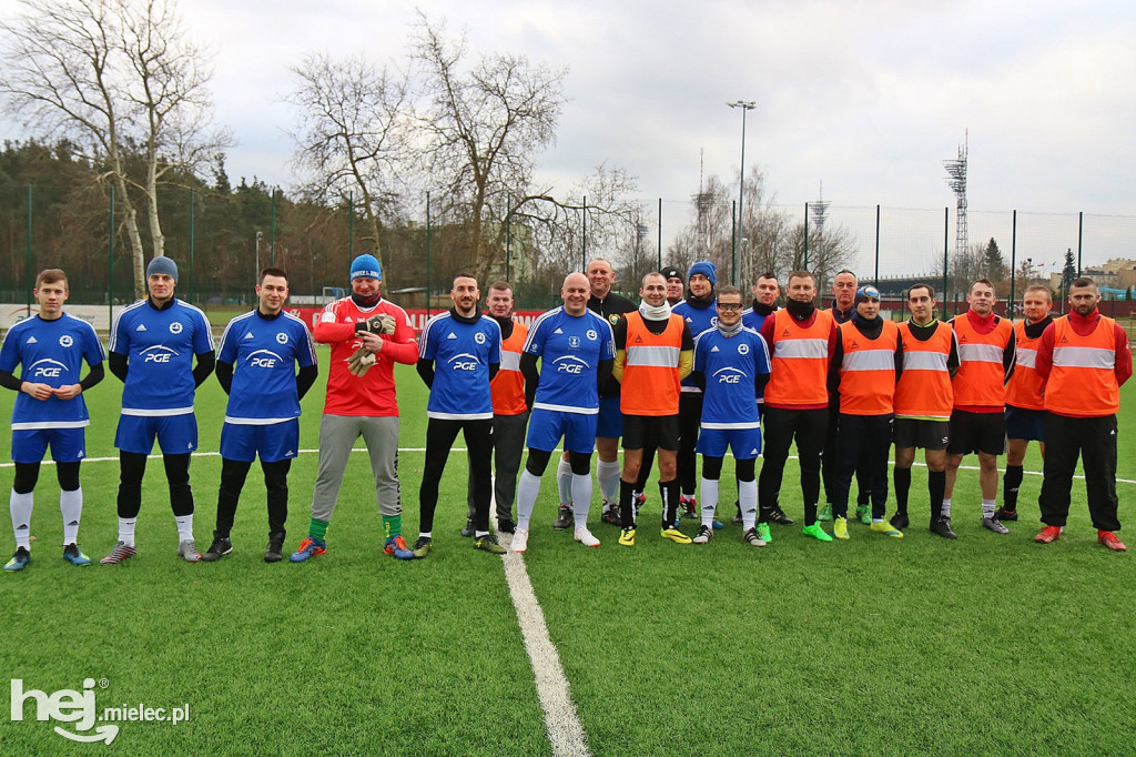 Mecz Wigilijny 2018: Piłkarze - Kibice 6:5
