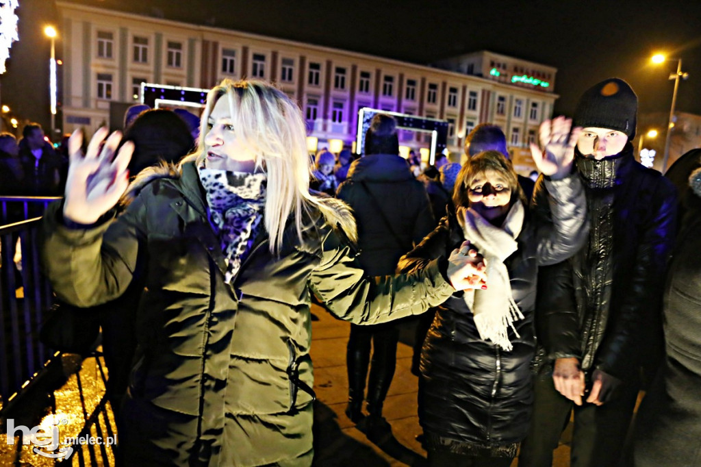Mielczanie powitali 2019 rok na Placu AK