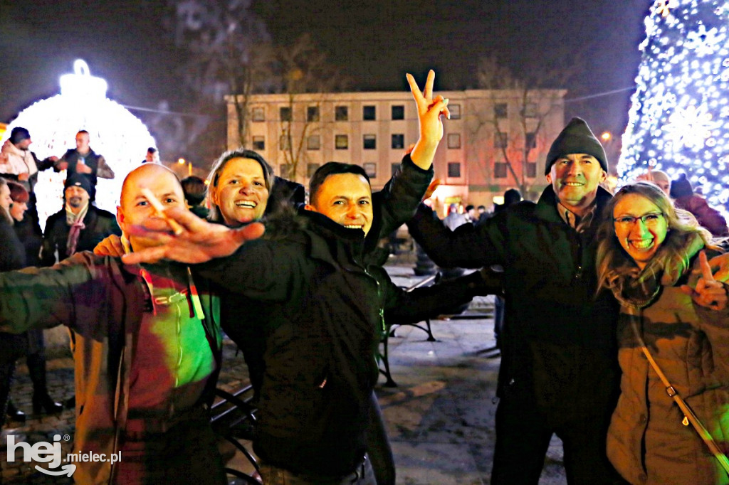 Mielczanie powitali 2019 rok na Placu AK