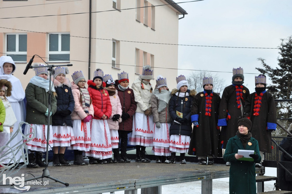 Orszak Trzech Króli na przecławskim Rynku
