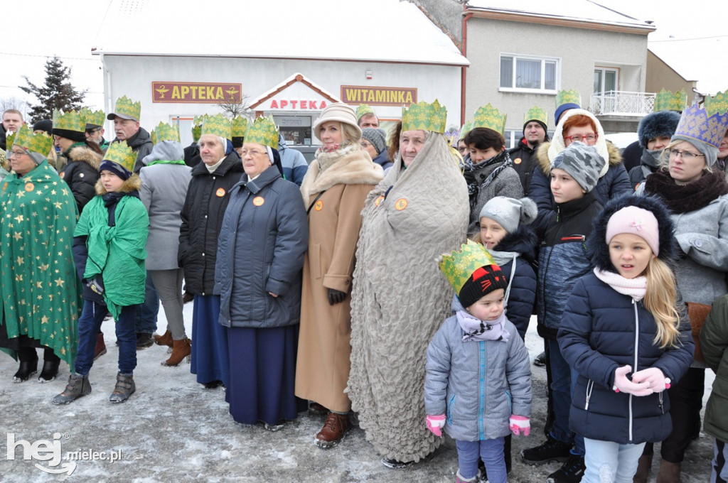 Orszak Trzech Króli na przecławskim Rynku