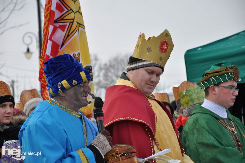 Orszak Trzech Króli na przecławskim Rynku