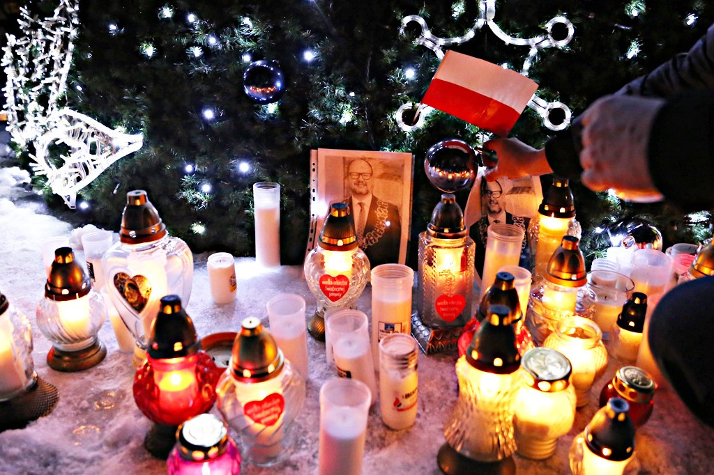 Mielczanie uczcili Pawła Adamowicza