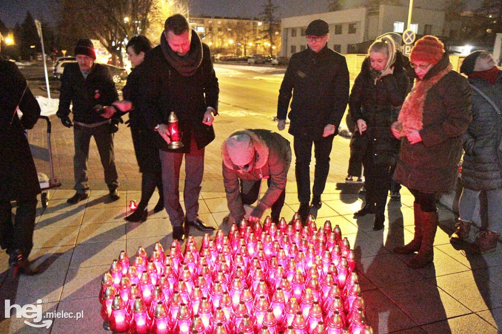 Urzędnicze serce dla zamordowanego prezydenta
