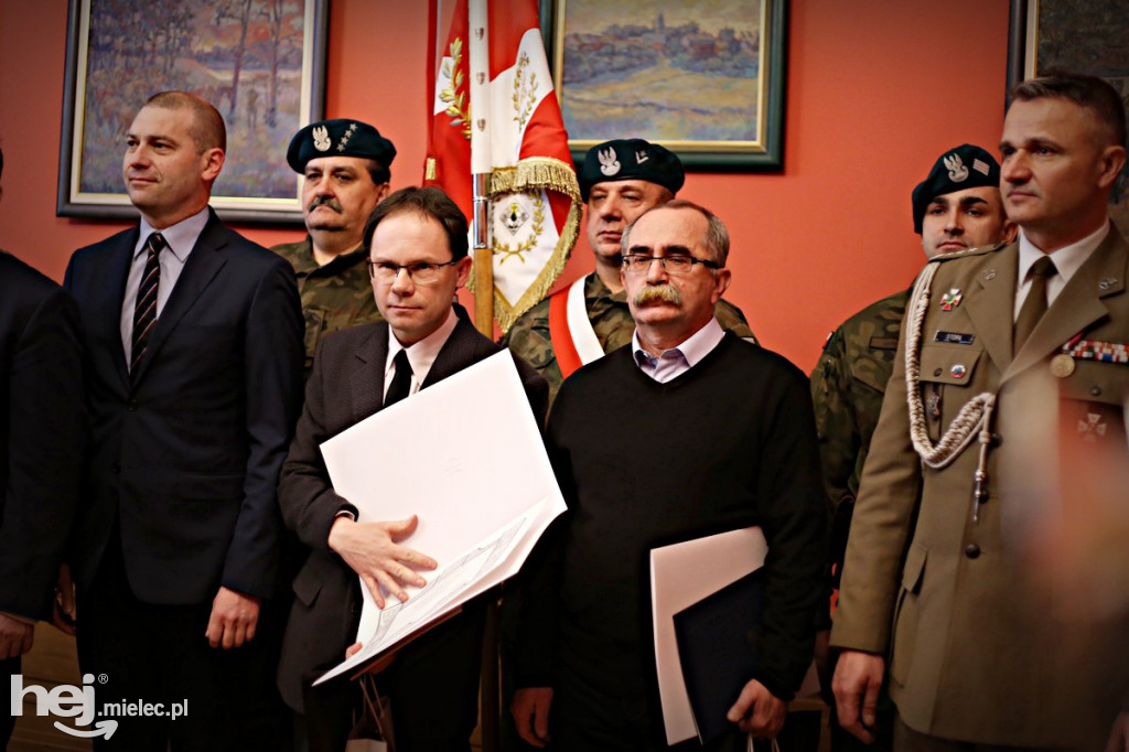 Odznaczenia mieleckich żołnierzy