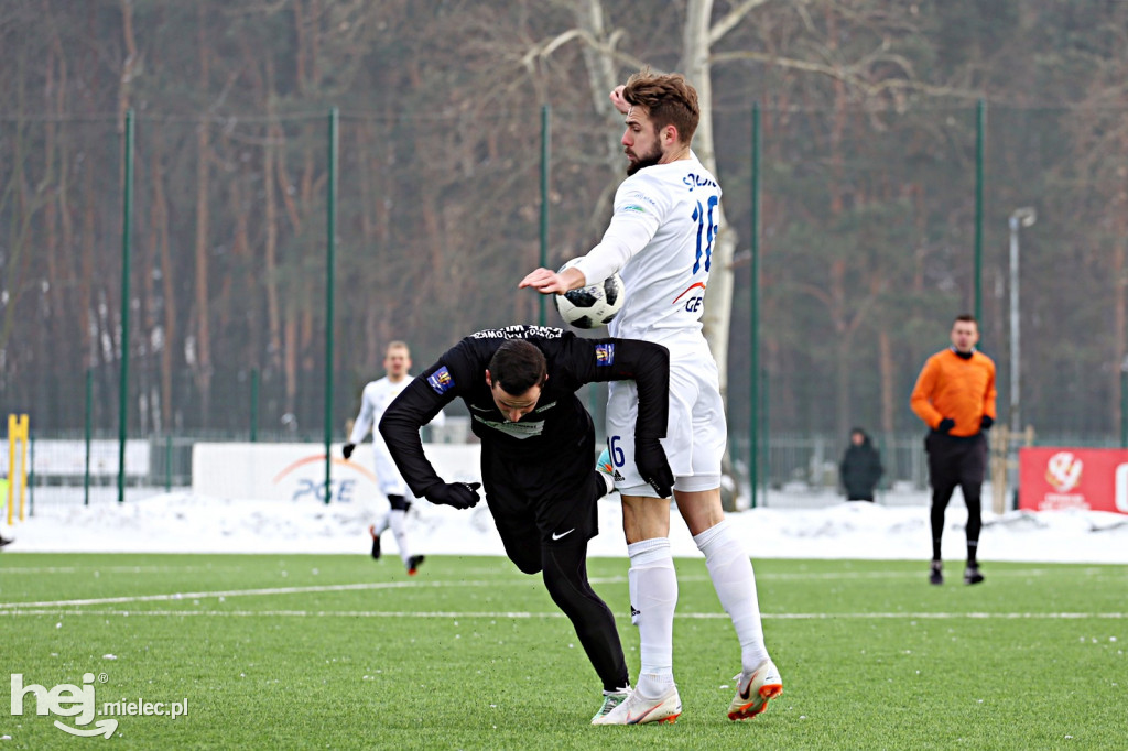 Sparing: Stal - Rozwój