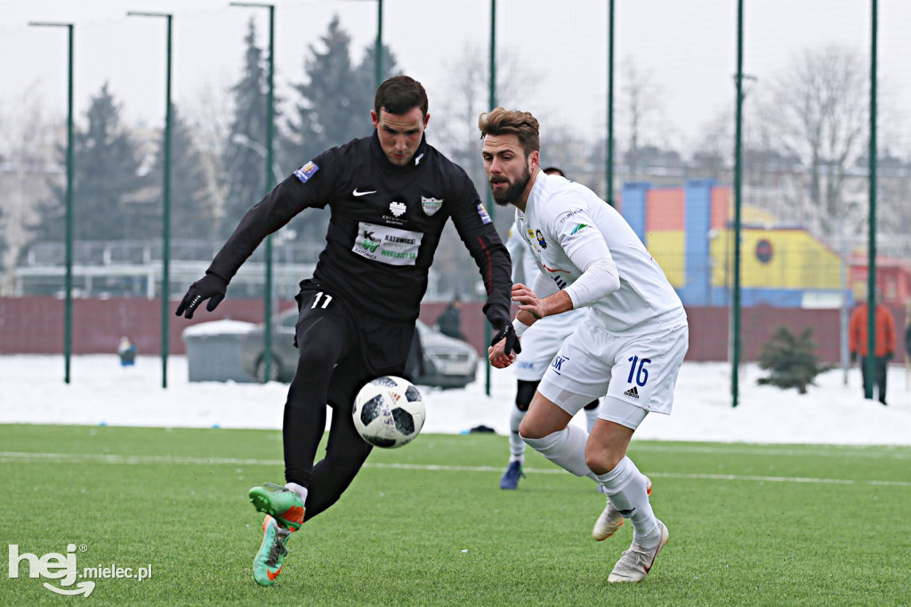 Sparing: Stal - Rozwój