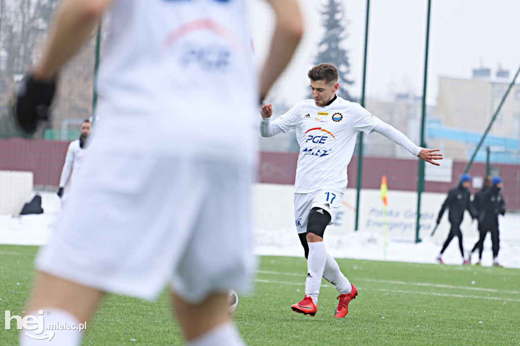 Sparing: Stal - Rozwój