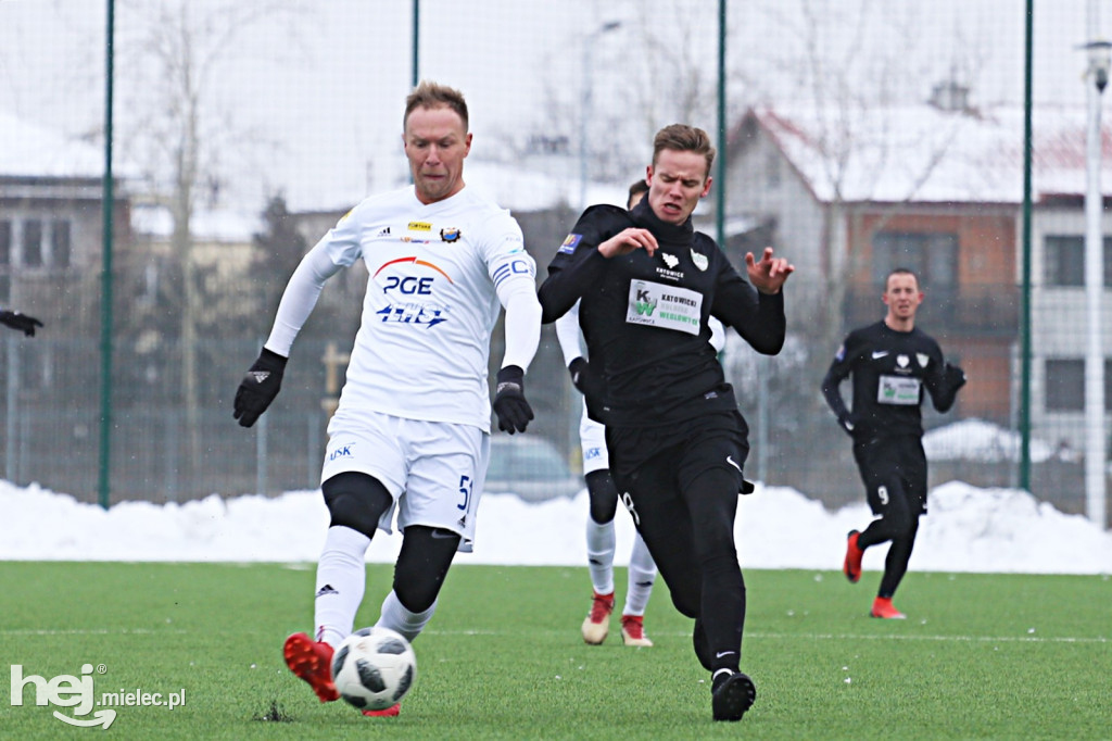 Sparing: Stal - Rozwój