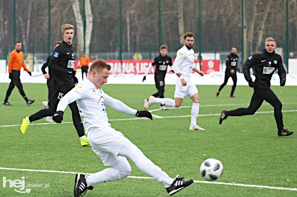 Sparing: Stal - Rozwój