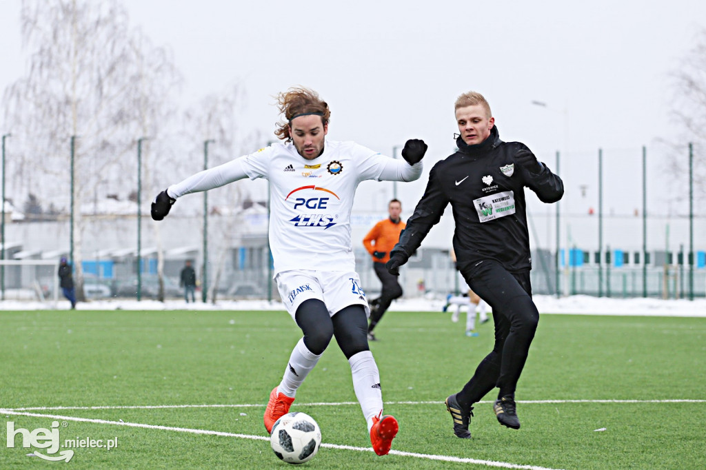 Sparing: Stal - Rozwój