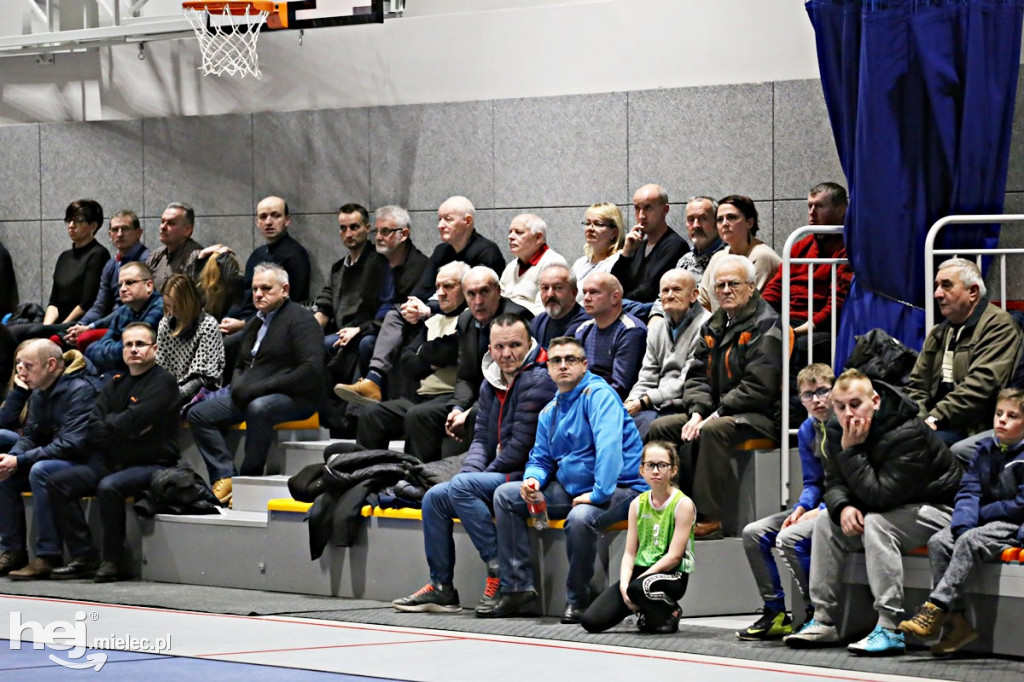 UKS Szóstka Mielec - Mazovia Warszawa