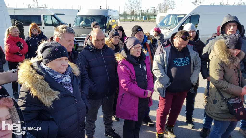 Protest kupców na bazarze
