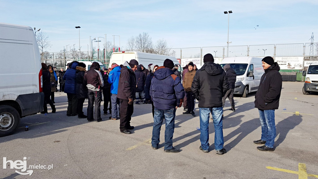 Protest kupców na bazarze