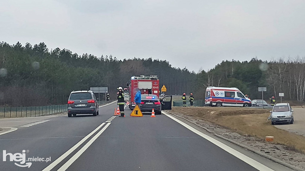 Dachowanie na trasie Mielec - Połaniec