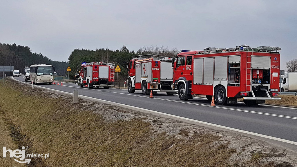 Dachowanie na trasie Mielec - Połaniec