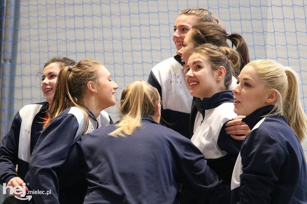 Czwarty mecz play-out siatkarek: Szóstka Mielec - Mazovia Warszawa