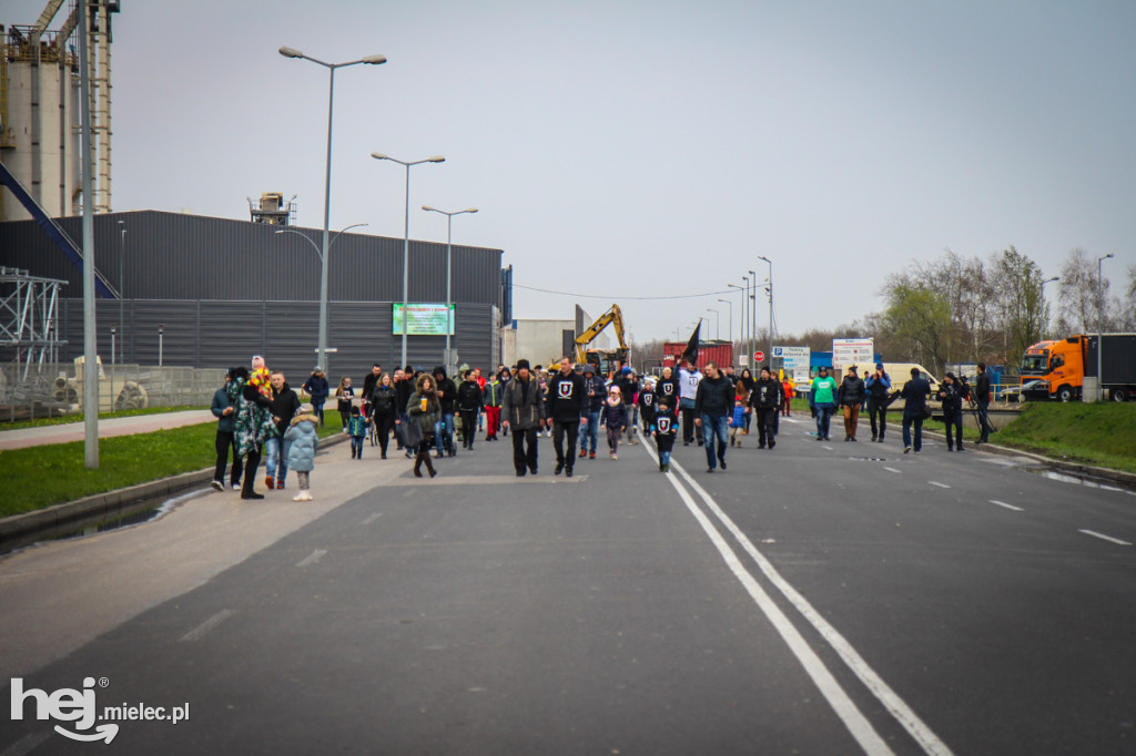 Blokada -  protest przeciw Kronospanowi