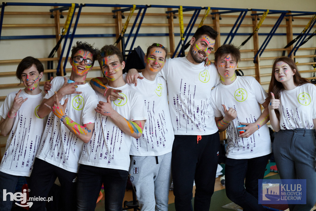Maraton Fluo Zumby