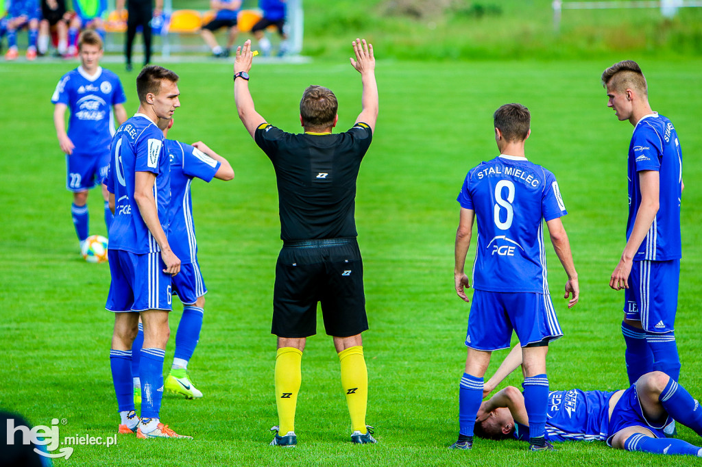LKS Głowaczowa - Stal II Mielec: awans mielczan do 4 ligi