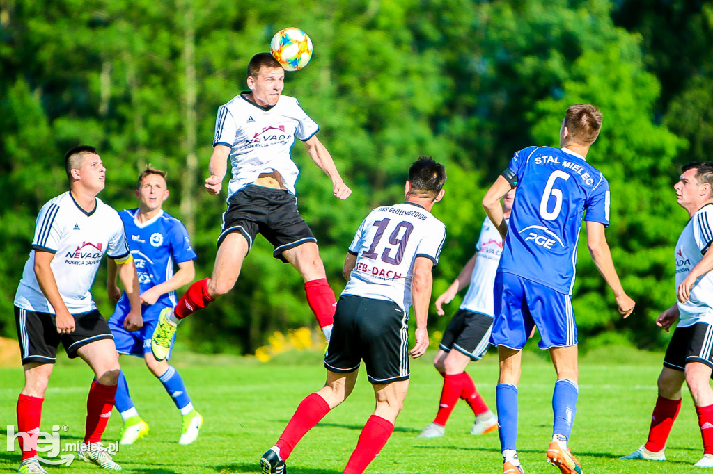 LKS Głowaczowa - Stal II Mielec: awans mielczan do 4 ligi
