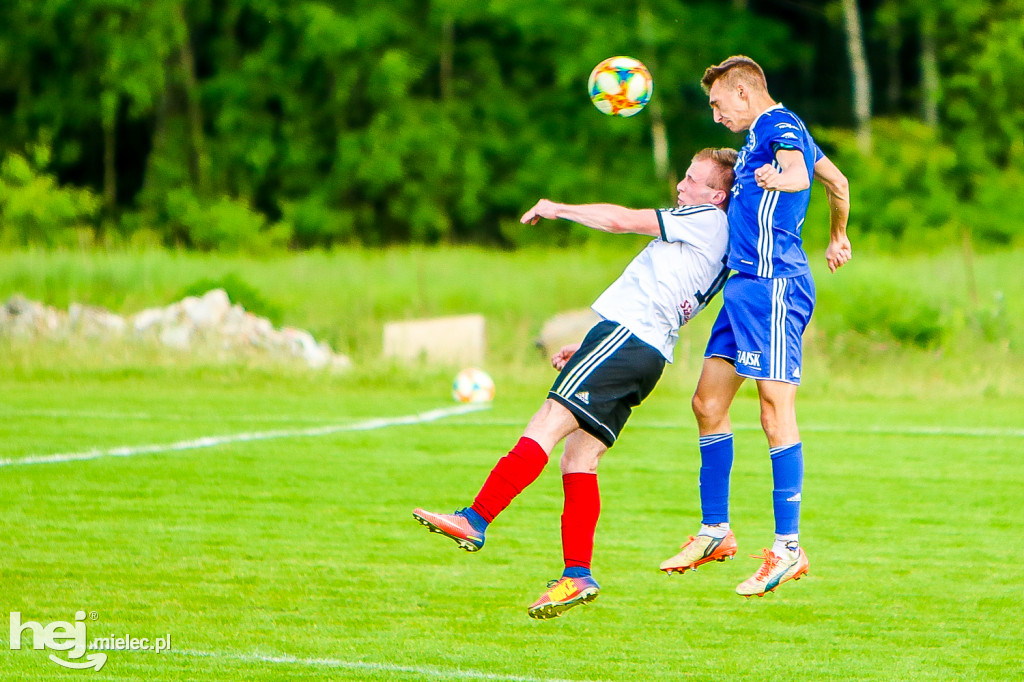LKS Głowaczowa - Stal II Mielec: awans mielczan do 4 ligi