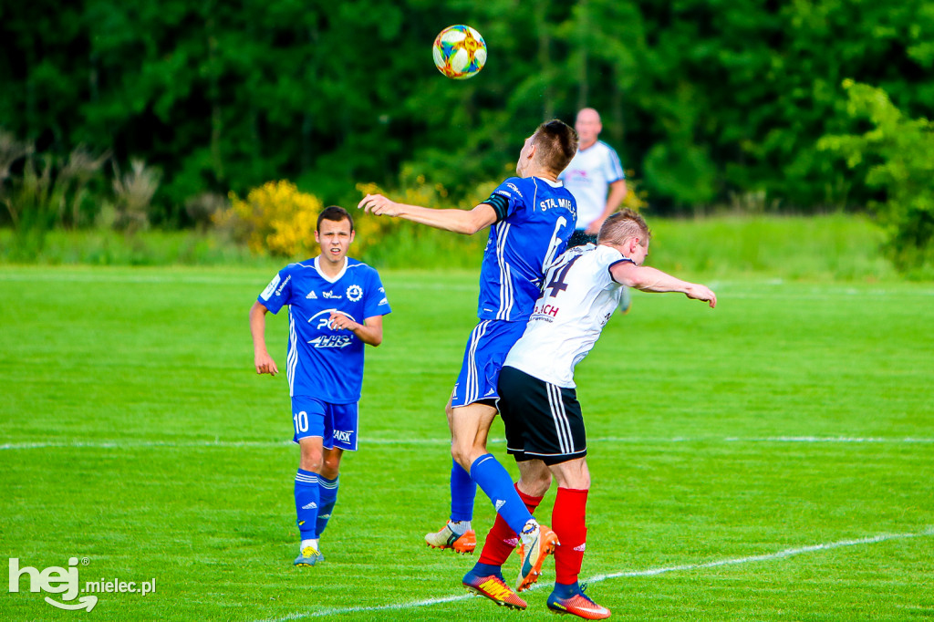 LKS Głowaczowa - Stal II Mielec: awans mielczan do 4 ligi