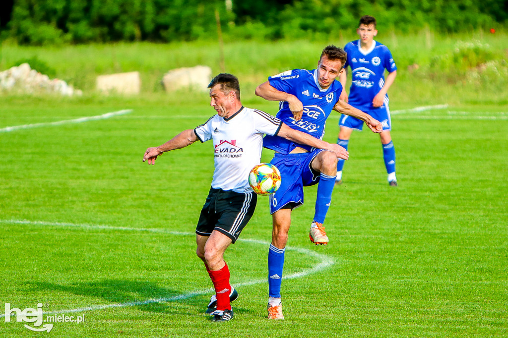 LKS Głowaczowa - Stal II Mielec: awans mielczan do 4 ligi
