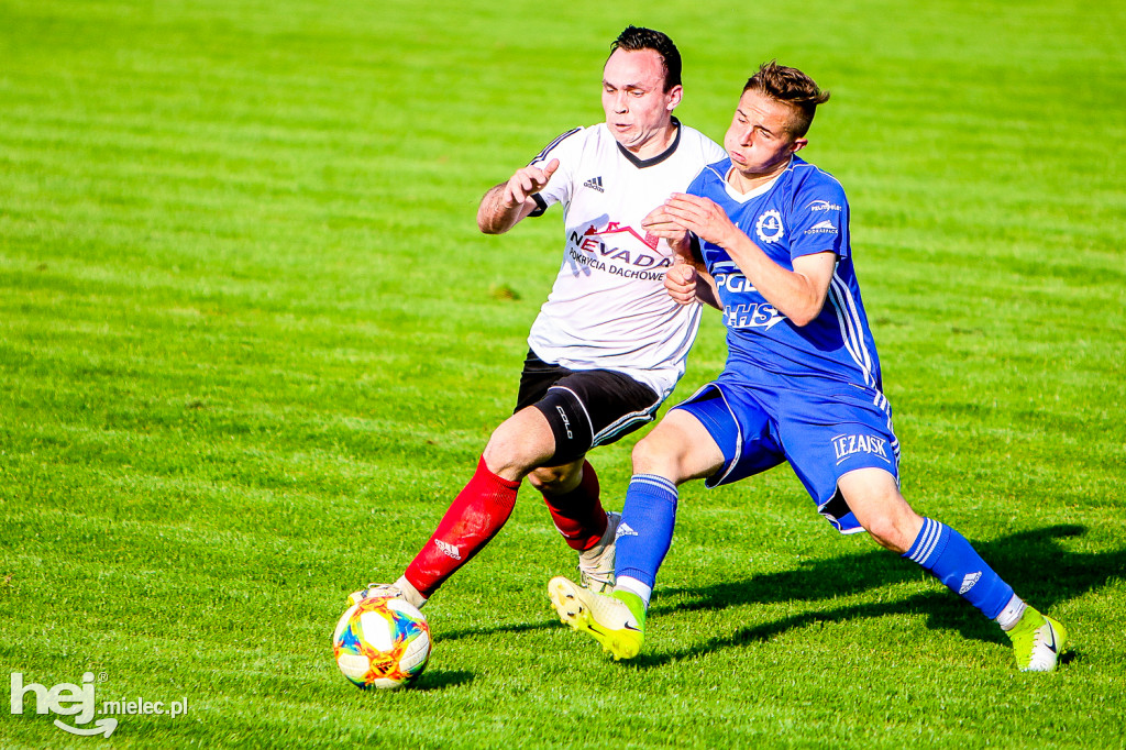 LKS Głowaczowa - Stal II Mielec: awans mielczan do 4 ligi
