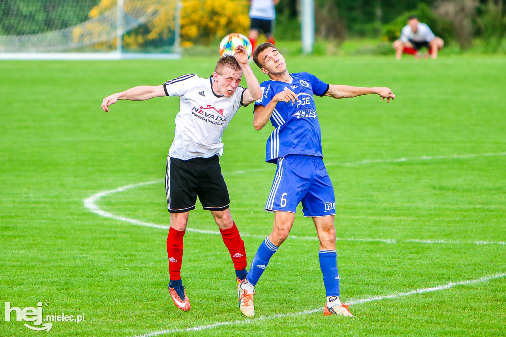 LKS Głowaczowa - Stal II Mielec: awans mielczan do 4 ligi