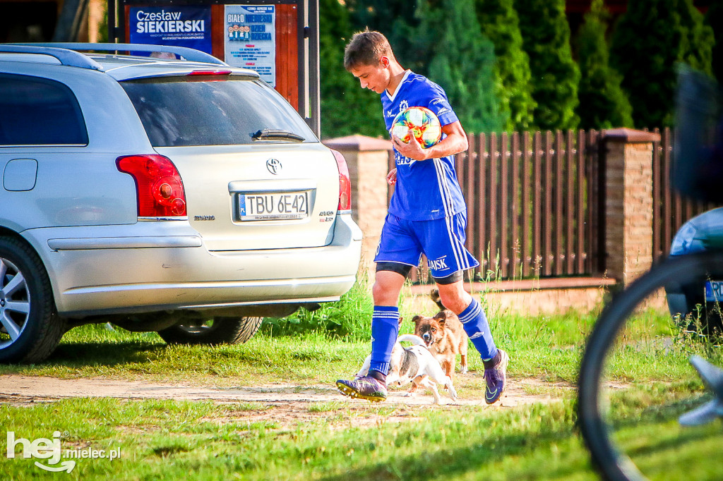 LKS Głowaczowa - Stal II Mielec: awans mielczan do 4 ligi