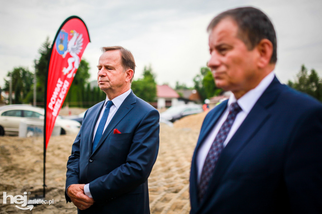 Podpisanie porozumienia ws. wiaduktu