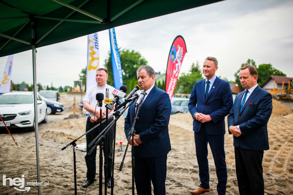 Podpisanie porozumienia ws. wiaduktu
