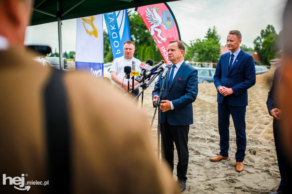 Podpisanie porozumienia ws. wiaduktu