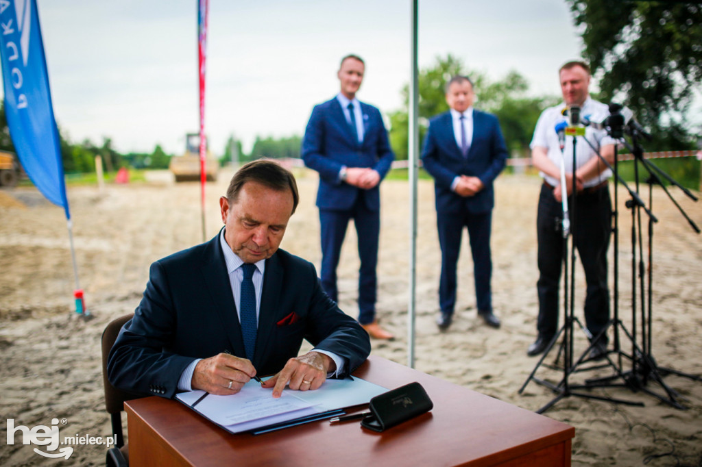 Podpisanie porozumienia ws. wiaduktu