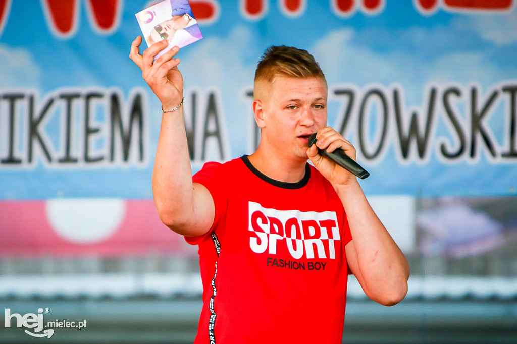Powitanie lata na lądowisku w Tuszowie