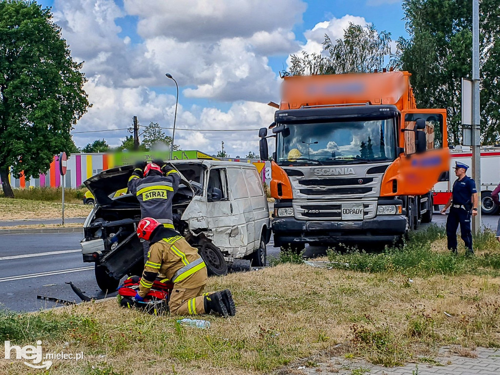 Wypadek przy bramie głównej SSE