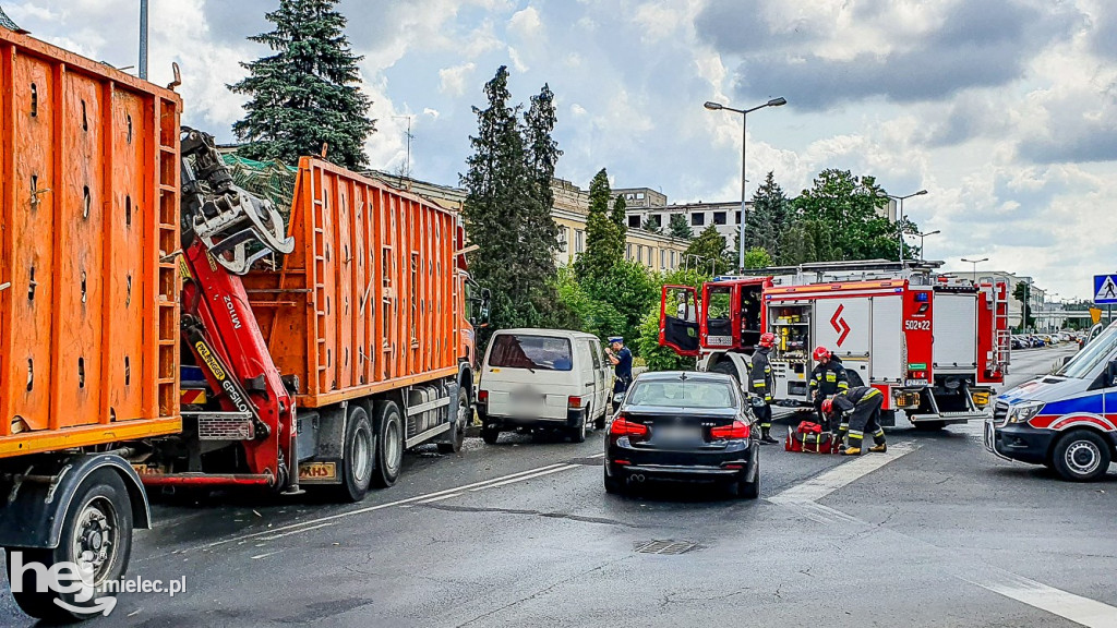 Wypadek przy bramie głównej SSE