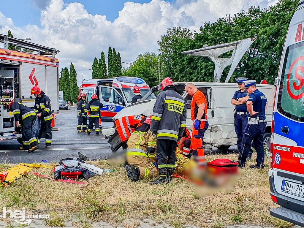 Wypadek przy bramie głównej SSE