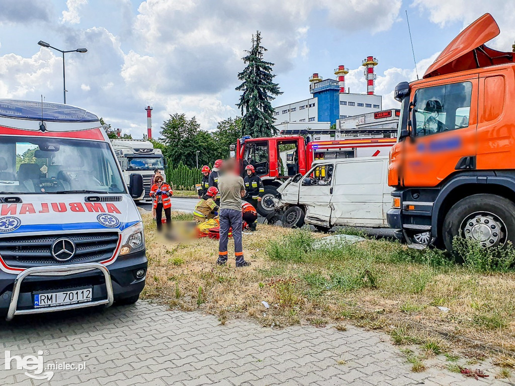 Wypadek przy bramie głównej SSE