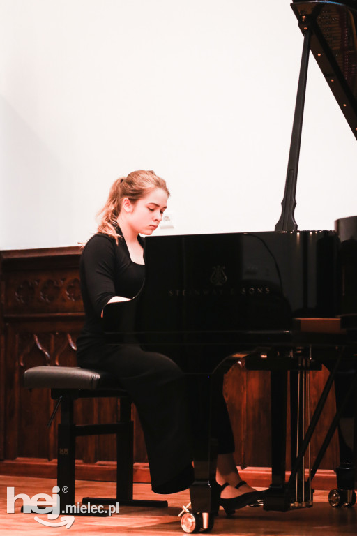 Koncert Gabrieli i Julii Bortnowskich