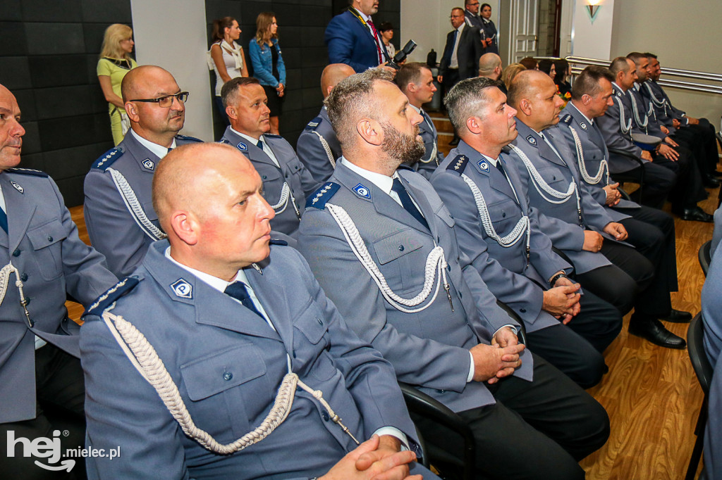 100-lecie Policji: apel w Mielcu